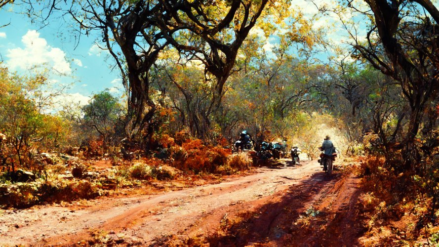 no_leftturn_an_Austouring_motorcycle_ride_in_the_bush_b38c03ad-c40e-4148-8445-3ad91722d4d7.jpg